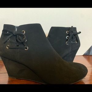 Cute black booties